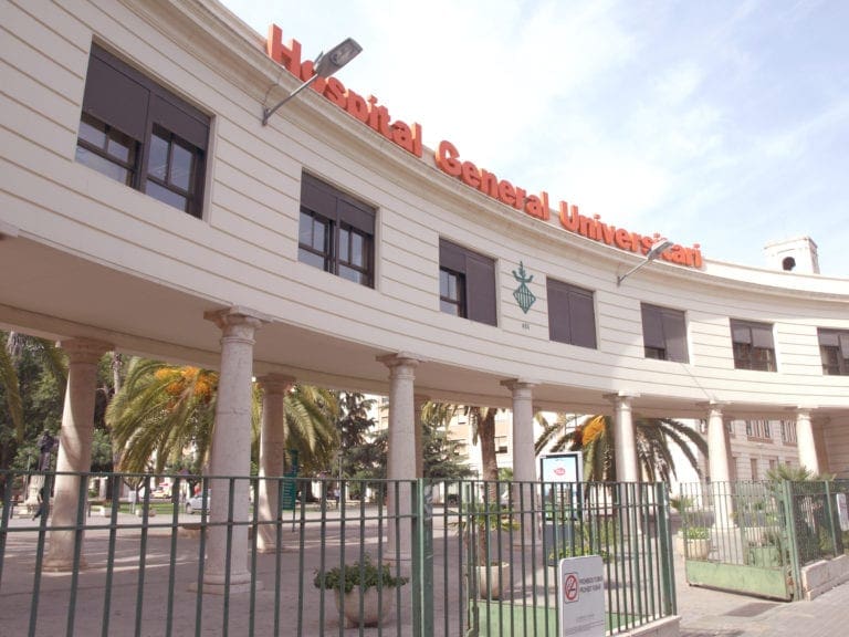 Sanidad crea 319 plazas para paliar el déficit de personal en el Hospital General de València