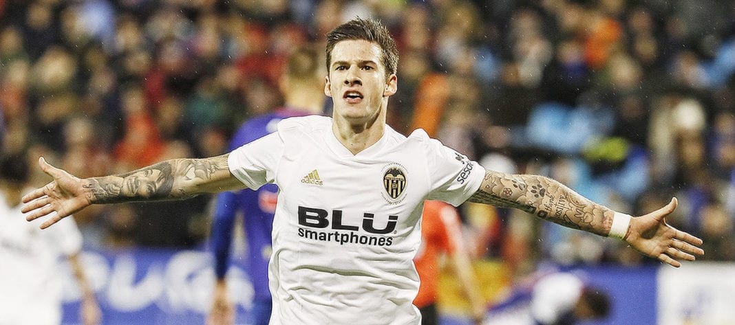 Santi Mina