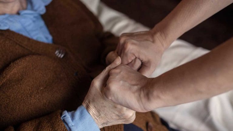 Igualdad resuelve en dos meses casi 8.900 nuevos expedientes de dependencia y reduce la espera