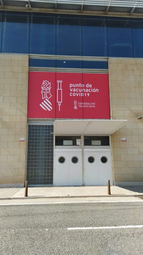Punto de vacunación contra la COVID-19 en Elche (Alicante)