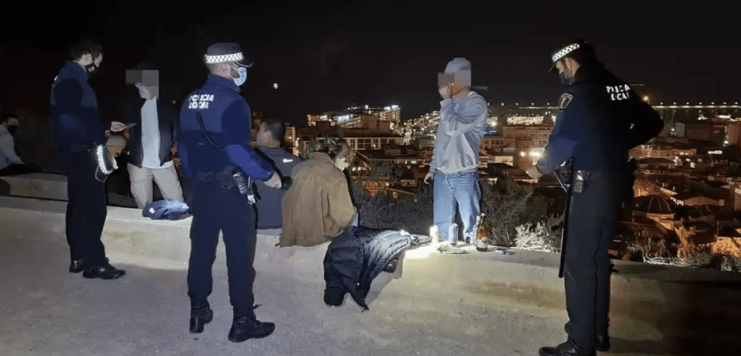 Imagen de un botellón localizado este fin de semana