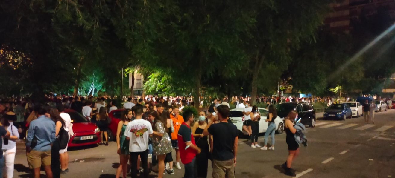 Botellón en la ciudad de València