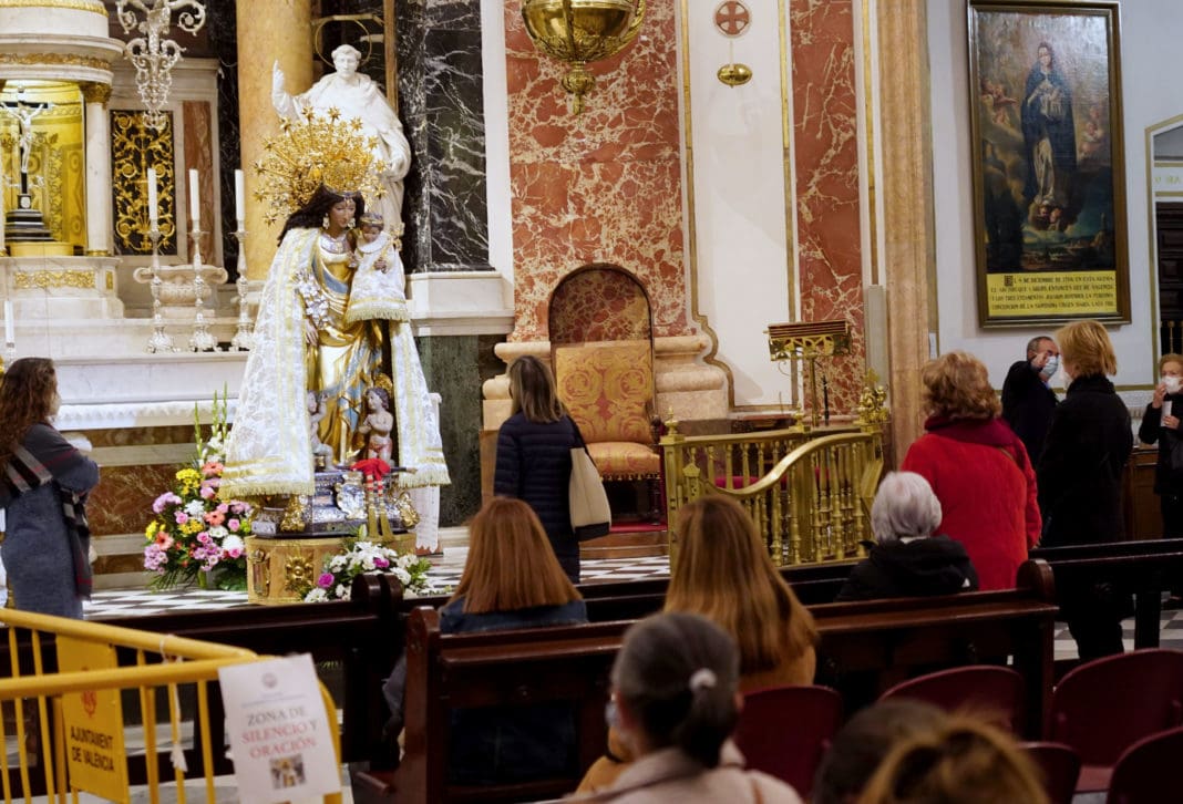 Virgen de los Desamparados