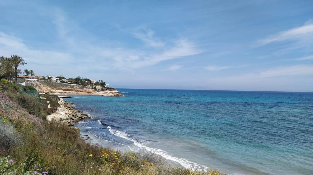 Playa tranquila en El Campello