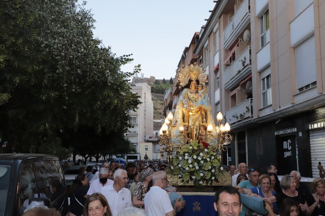 La Mare de Deu dels Desamparats en su llegada a Sagunto
