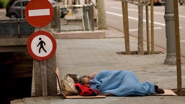 Igualdad colabora en la elaboración de un censo de personas sin hogar en la Comunitat Valenciana