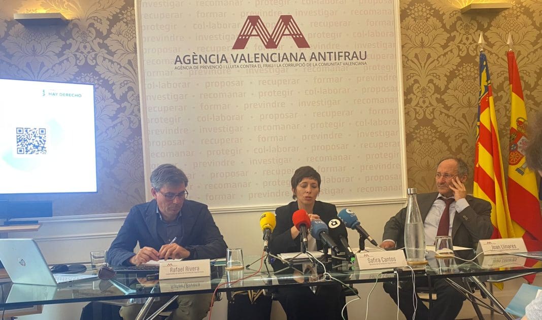 Uno de los momentos de la presentación del estudio 'El Dedómetro'