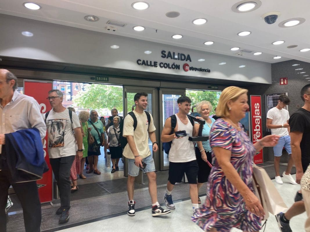 Apertura del Corte Inglés e inicio de las rebajas/VSM