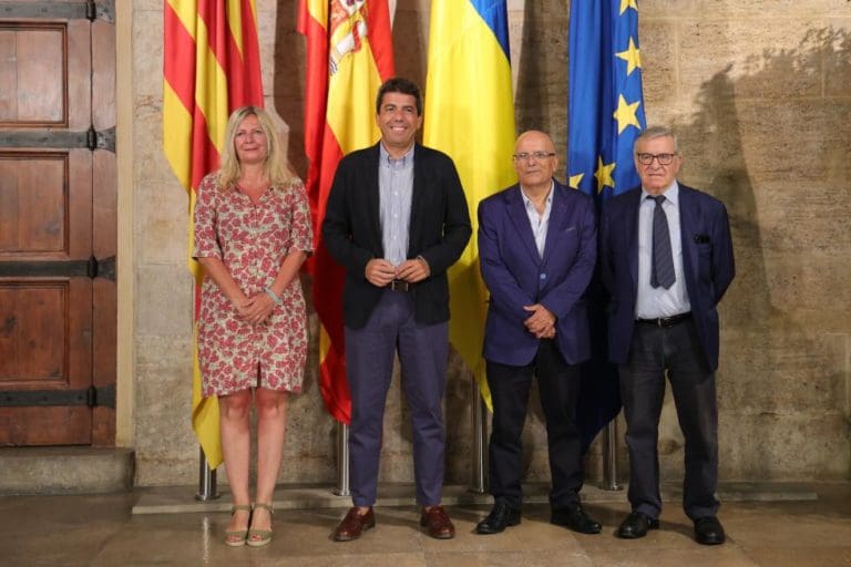 Mazón aboga por ‘continuar avanzando’ para conseguir un empleo de ‘calidad y estable’