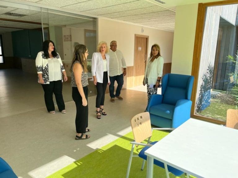 La Generalitat se compromete a ‘acelerar’ la apertura del centro de día de Meliana