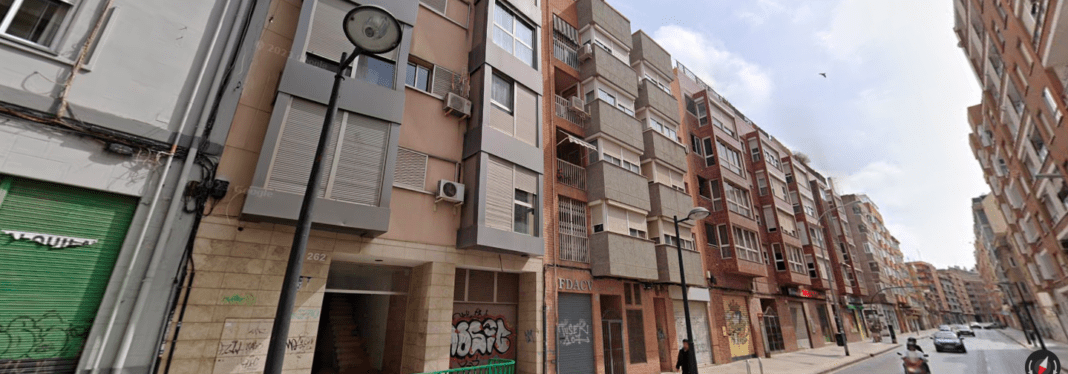 Edificio de la avenida de la constitución, 262% Google Maps