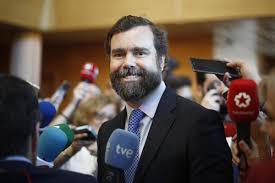 Iván Espinosa de los Monteros, sonriente ante los medios / Europa Press