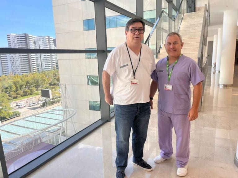 La Fe realiza el primer autotrasplante de células en la Comunitat para tratar la enfermedad de Crohn