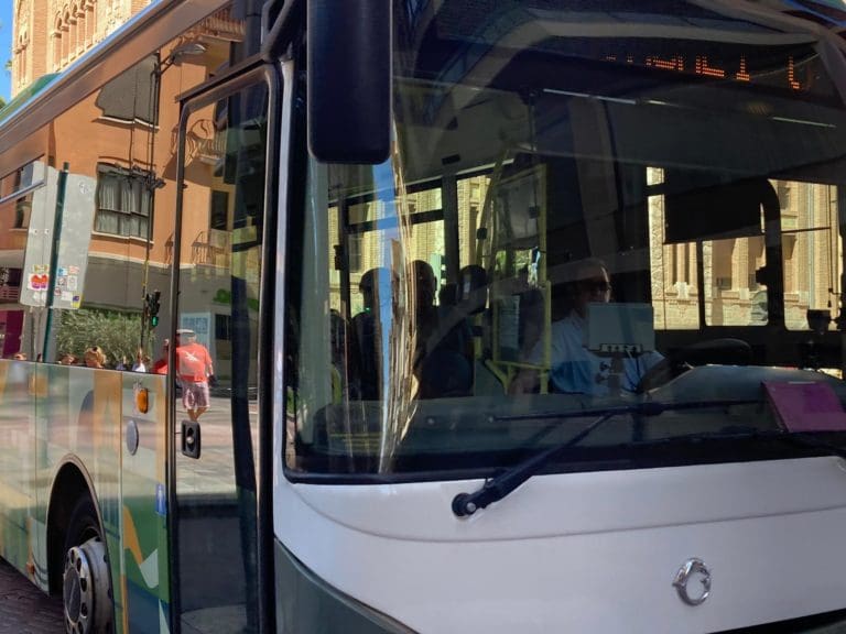 El nuevo servicio de autobuses entre Valencia y la Hoya de Buñol entrará en servicio en octubre