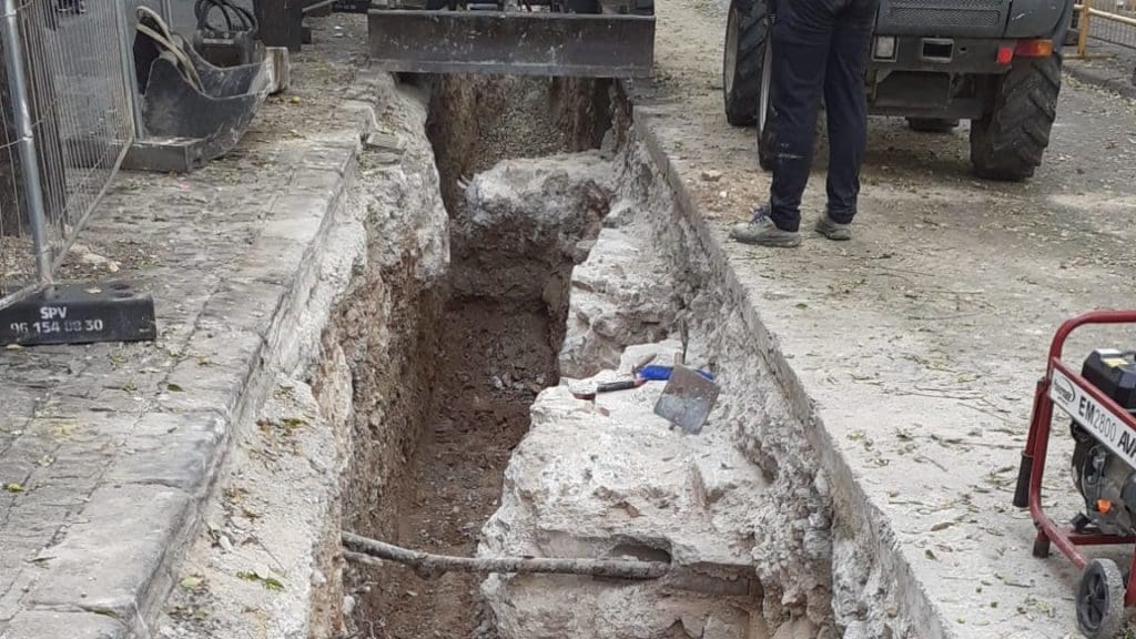 Hallan nuevos restos de la muralla islámica de Valencia en las obras de ...
