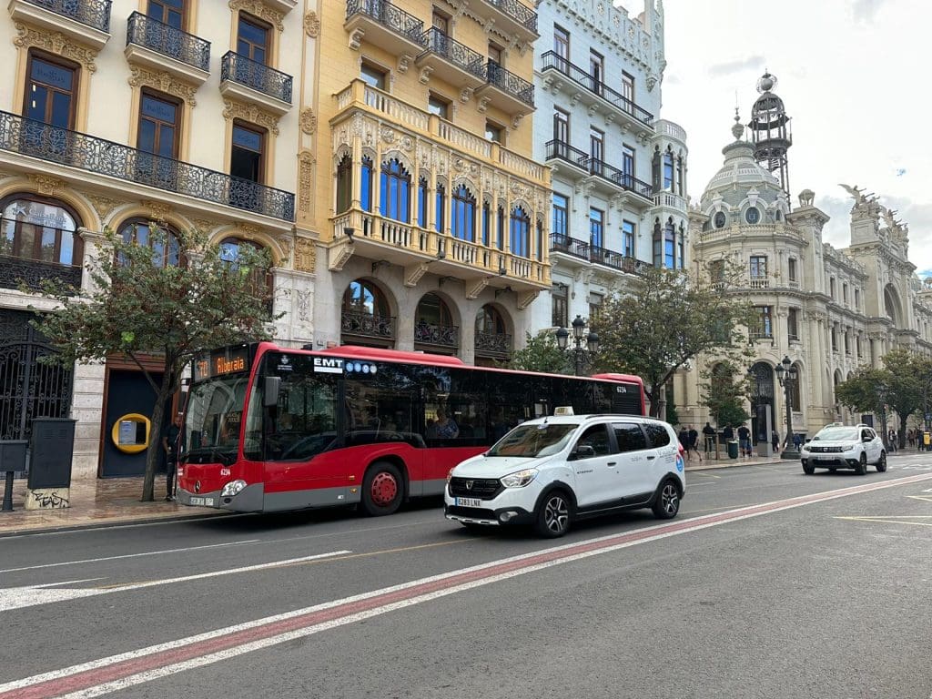 La EMT De Val ncia Recupera Siete L neas Al Centro Hist rico la-emt-de-val-ncia-recupera-siete-l-neas-al-centro-hist-rico