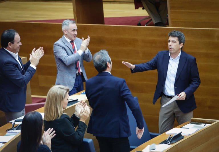 Aprobada la ley que suprime el impuesto ‘a la muerte’ en la Comunitat