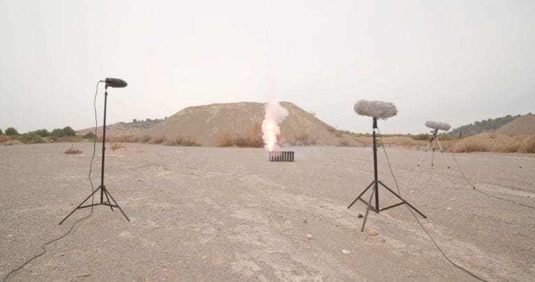 El IVAM y la discoteca Spook unen música techno y pólvora para ‘revisitar’ el concepto de ‘mascletà’