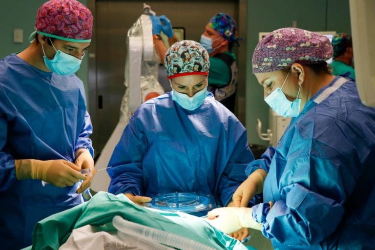La Fe es el primer hospital valenciano en tratar con tecnología láser la epilepsia resistente a la medicación
