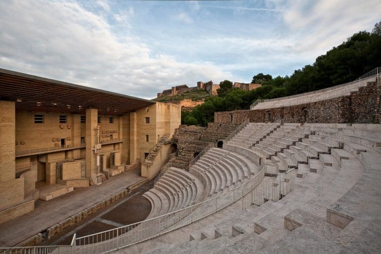 Sagunto reclama la ampliación de los horarios de apertura del Castell y el Teatro en días festivos