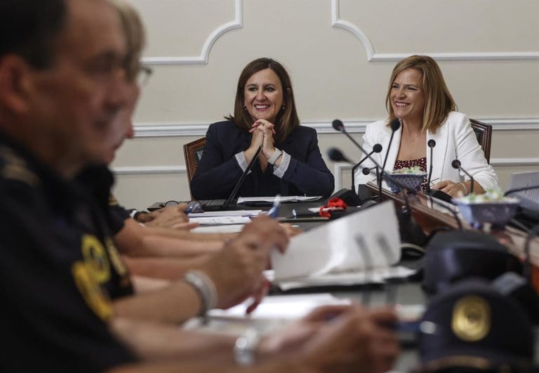 Bernabé ve ‘sobreactuación’ en Catalá por criticar la reducción de los AVE, que cifra en un 5%