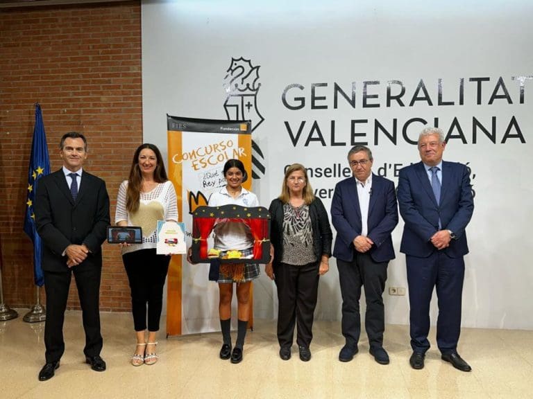 Una alumna de Massanassa, ganadora en la Comunitat de la 43 edición del concurso ‘¿Qué es un rey para ti?’