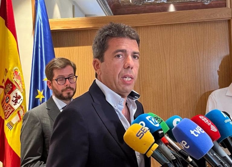 Mazón acusa a Ribera de ‘desidia y mentir tres veces’ con aportaciones a l’Albufera: ‘Una de las decisiones más graves’