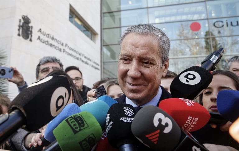 Fiscalía retira la acusación a la exdiputada Elvira Suances, al peluquero de Zaplana y al empresario Salas