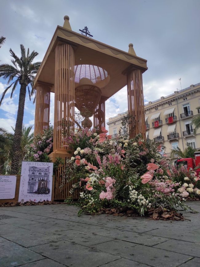 València se engalana para celebrar la festividad del Corpus, la 'festa ...