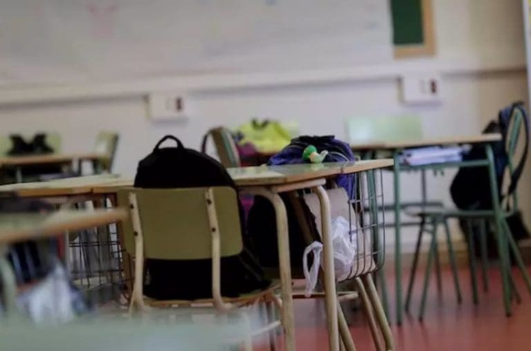 La Gonzalo Anaya lleva al Síndic posibles ‘discriminaciones’ en el punto de los centros en la admisión de alumnos