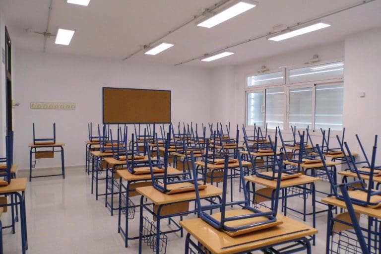 STEPV no ve ‘en ningún sitio’ el aumento de plantillas y CSIF pide a Rovira que garantice por escrito que las mantendrá