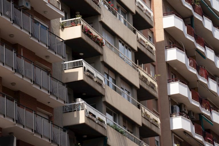 València es la cuarta ciudad con mayor demanda para adquirir vivienda en España, según Idealista