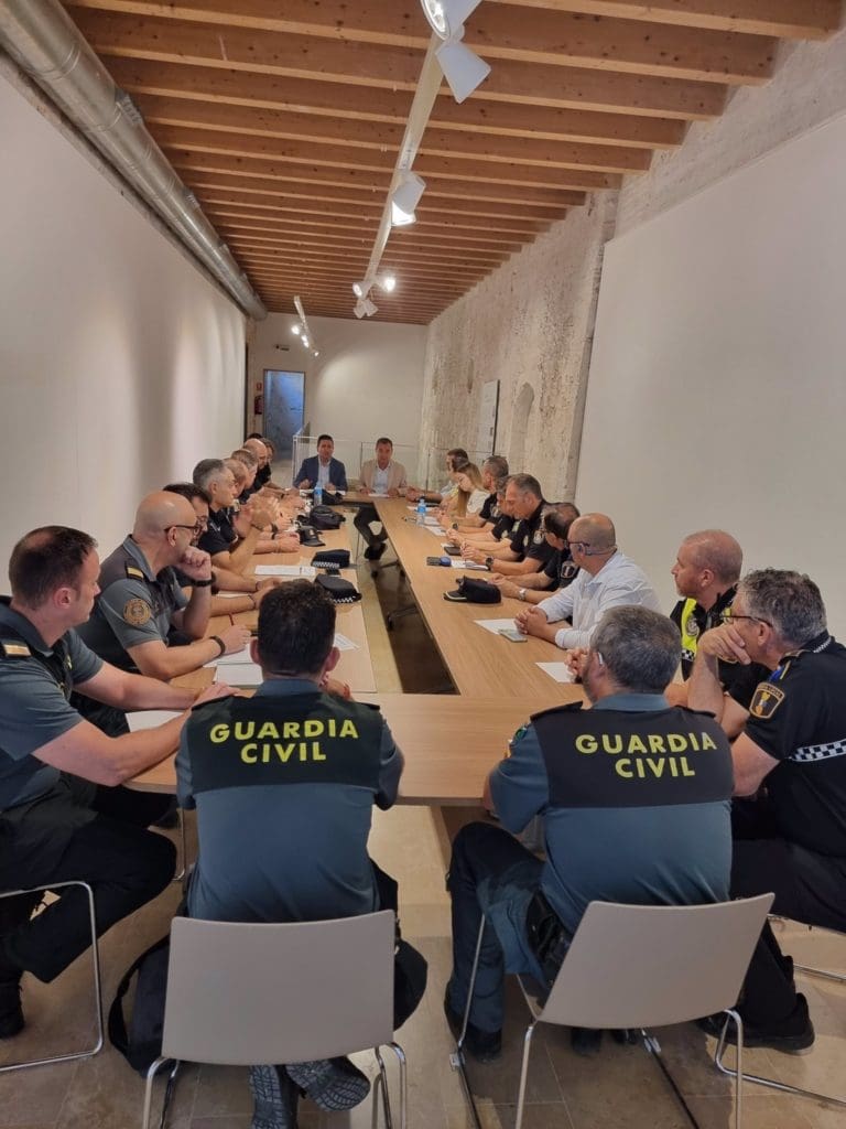 Los municipios del Túria proponen la defensa y vigilancia del parque los 365 días al año