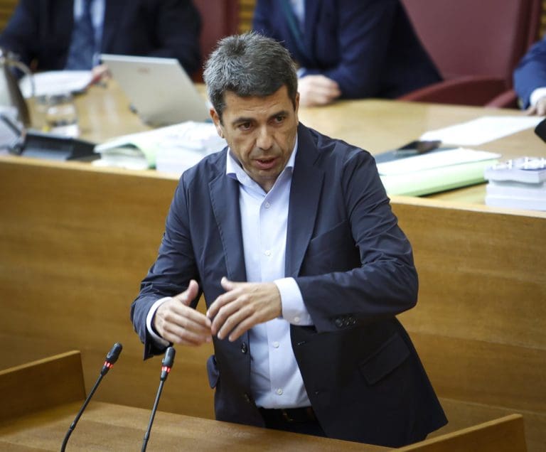 Mazón anuncia un contencioso-administrativo ante la ‘callada por respuesta’ del Gobierno sobre el agua para l’Albufera