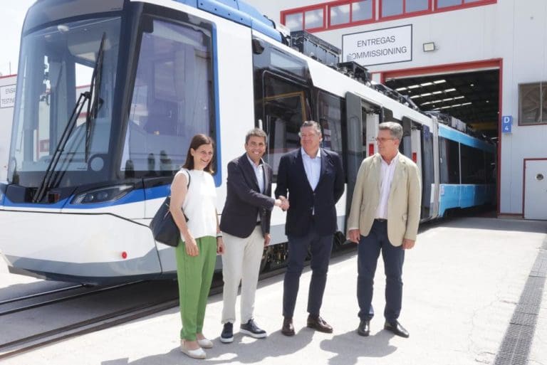 La fábrica de Stadler en Valencia producirá 504 tranvías en un contrato por 4.000 millones de euros
