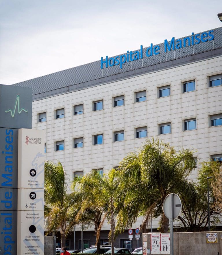 Gómez afirma que se solucionarán ‘cuanto antes’ los impagos de nóminas en Manises por ‘los cambios’ tras la reversión