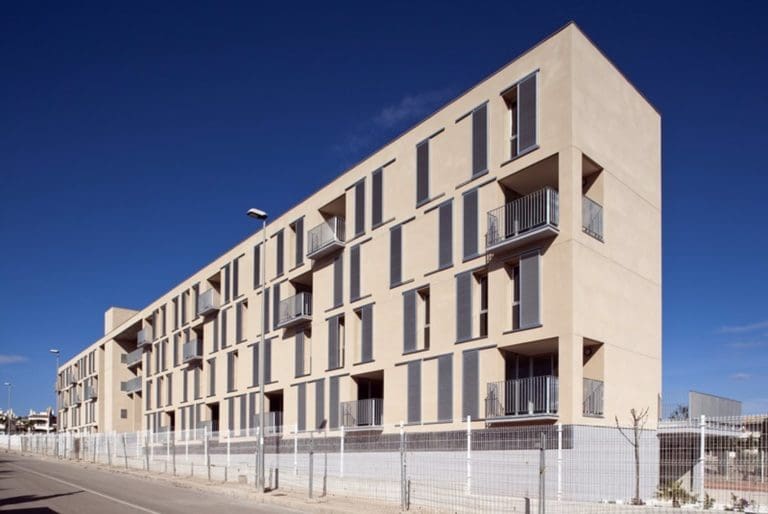 Amplían 15 días el plazo de licitación del concurso de derecho de superficie para construir 412 viviendas en la provincia