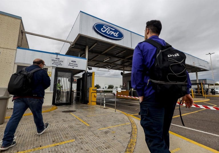 Ford modifica varias jornadas del calendario del ERTE en la fábrica de Almussafes