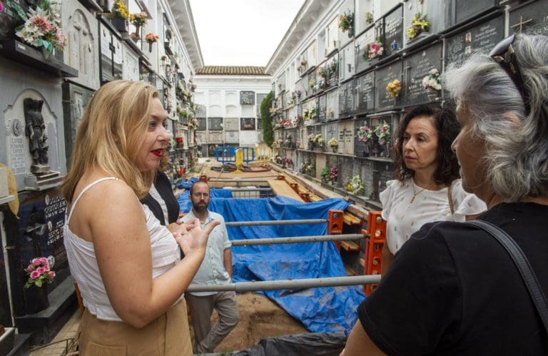 La Diputació financia diez nuevos proyectos de exhumación de víctimas de la guerra civil en siete comarcas