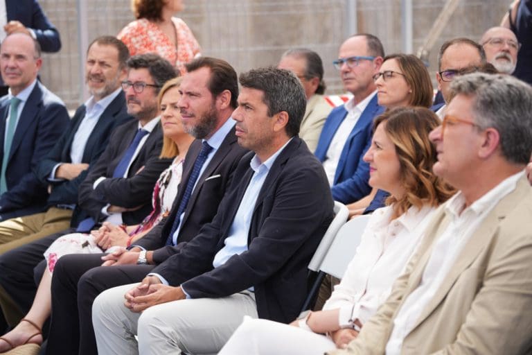 Ministerio y Ayuntamiento trabajan en una ‘solución de consenso’ para el soterramiento de las vías de Serrería