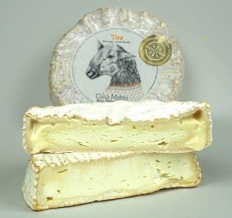Consumo pide retirar todos los lotes de un queso de la marca Casa Mateu por la presencia de ‘Salmonella’