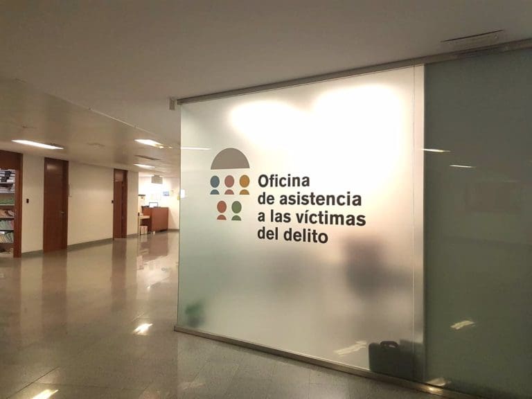El aumento de trabajo en verano de las oficinas de atención a víctimas obliga a reforzar el servicio