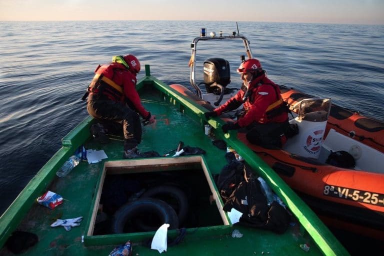 Salvamento Marítimo Humanitario denuncia que el Consell reclama 63.000 euros al Aita Mari por tasas portuarias