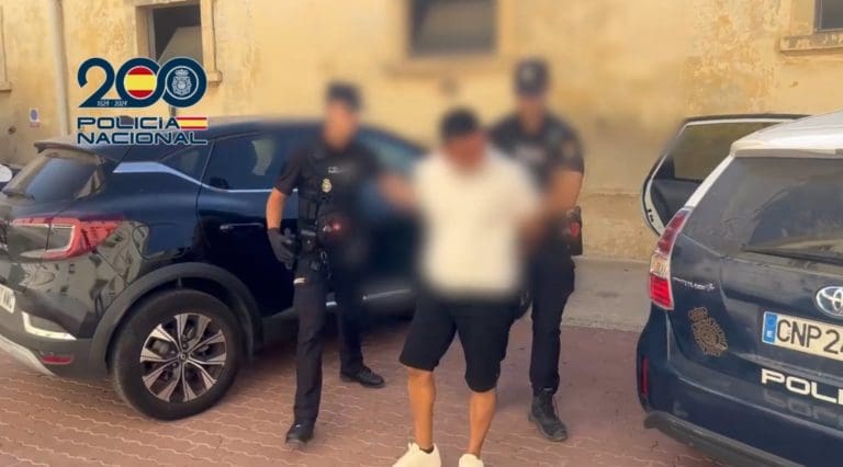 Detenido en València un fugitivo de Perú condenado a 30 años de cárcel por un tiroteo en el que murió una niña
