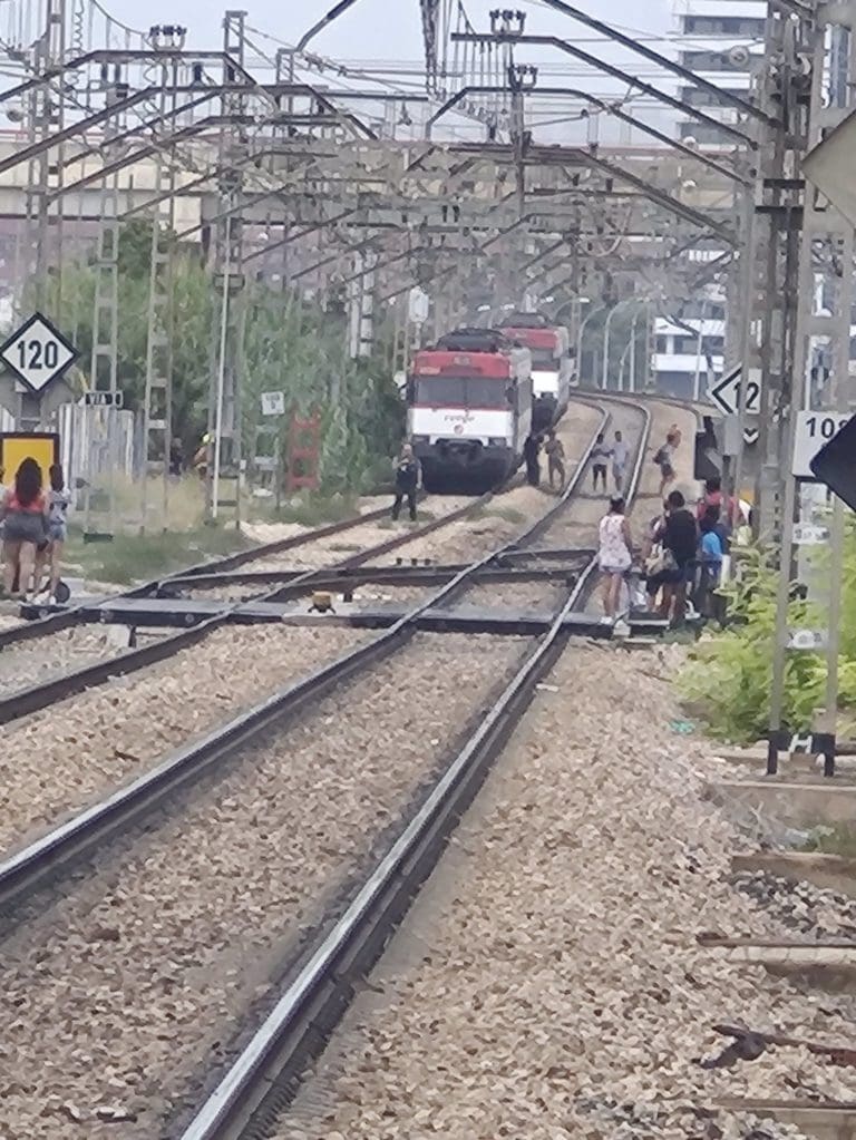 El hombre que interrumpió la circulación ferroviaria ingresa en una unidad psiquiátrica