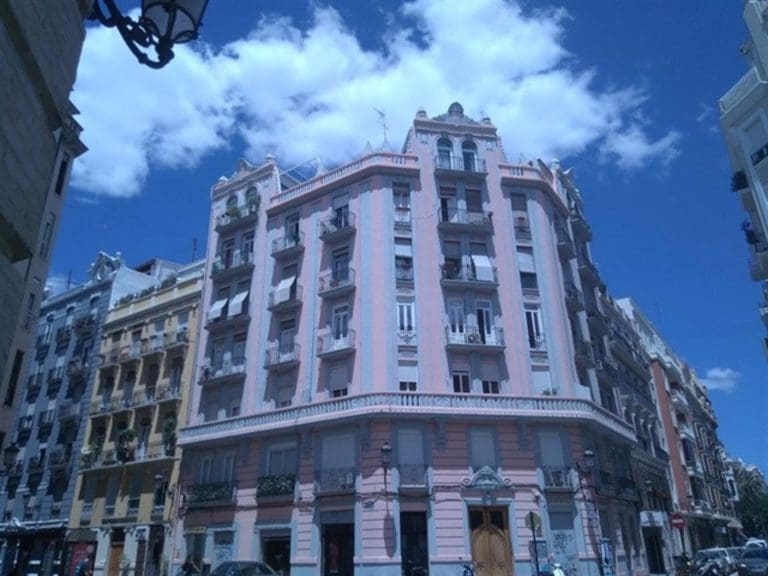 La firma de hipotecas en la Comunitat Valenciana baja un 12% en junio