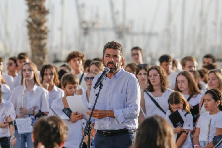 Mazón: ‘Más de 200.000 alumnos tendrán este curso dos horas lectivas semanales de música’