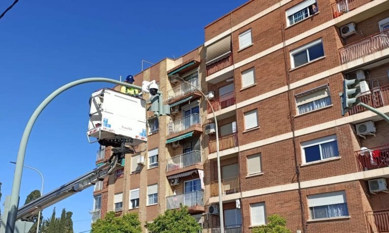 València instalará 60 cámaras en Malvarrosa, Nazaret, Trinitat y Castellar y Horno de Alcedo