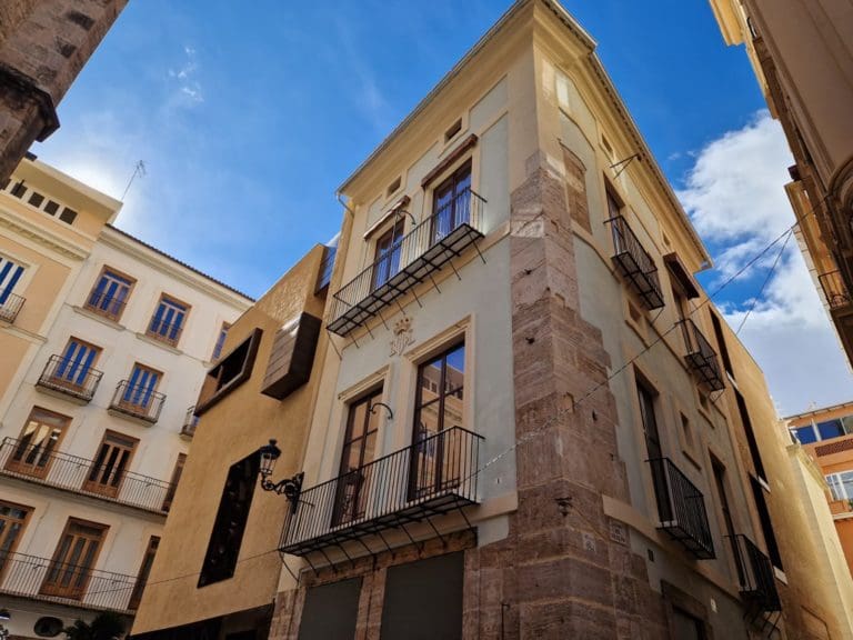 València adjudica por 152.460 euros la redacción del proyecto para habilitar la Casa del Relojero