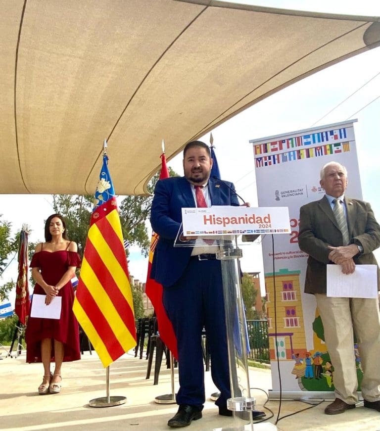 La Generalitat celebra el Día de la Hispanidad con el I Encuentro Cultural de las Casas Hispanoamericanas en València